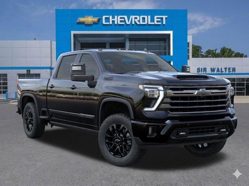 New 2026 Chevrolet Silverado 2500 High Country w/ Midnight Edition AWD/4WD image 8