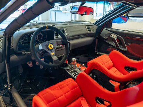 Used 1998 Ferrari F355 Berlinetta RWD image 9