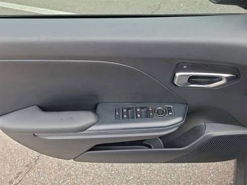 New 2026 Kia K4 EX image 18