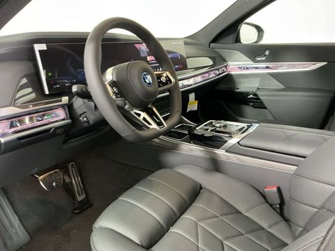New 2026 BMW i7 eDrive50 w/ M Sport Package image 19