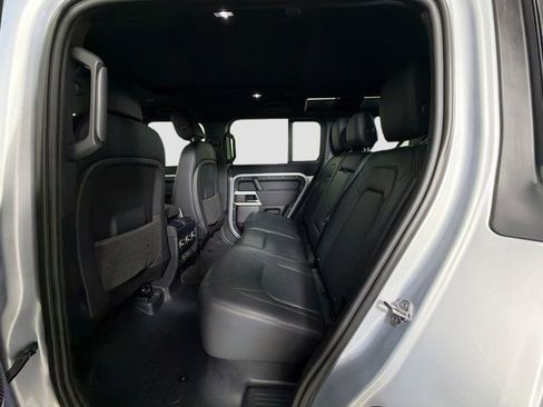 Certified 2023 Land Rover Defender 110 S AWD/4WD image 24