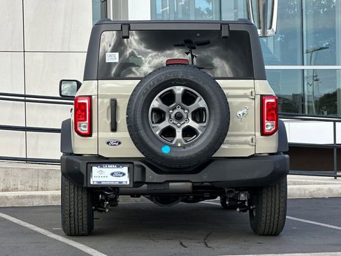 New 2026 Ford Bronco Big Bend image 4