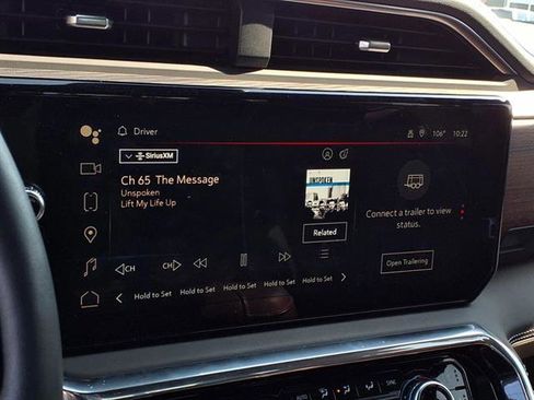 Used 2024 GMC Sierra 1500 Denali Ultimate image 2