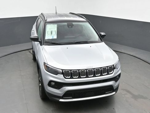 New 2026 Jeep Compass Limited image 37