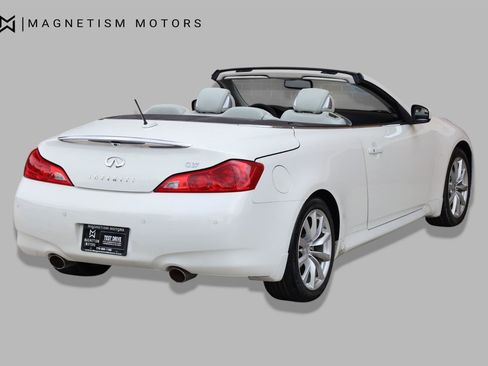 Used 2012 INFINITI G37 Convertible w/ Premium Pkg RWD image 12