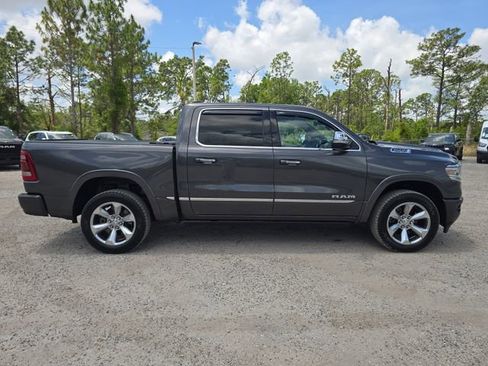 Used 2019 RAM 1500 Limited RWD image 3