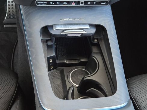 New 2026 Mercedes-Benz E 53 AMG e 4MATIC Sedan image 11