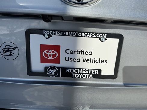 Used 2022 Toyota Highlander XLE image 49