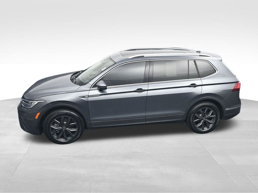 Used 2022 Volkswagen Tiguan SE FWD image 30