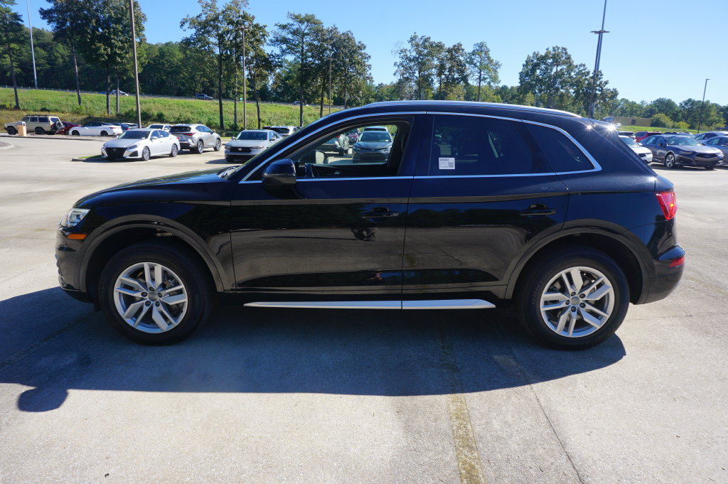 Used 2020 Audi Q5 2.0T Premium w/ Convenience Package AWD/4WD image 19