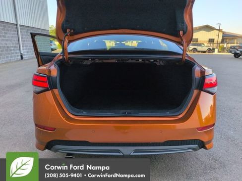 Used 2020 Nissan Sentra SR FWD image 28