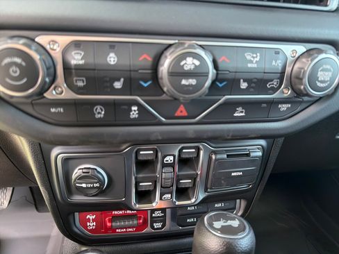 New 2026 Jeep Wrangler Unlimited Rubicon image 28