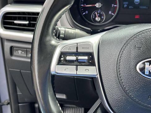 Used 2021 Kia Telluride S FWD image 31