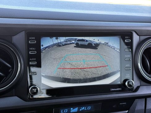 Used 2021 Toyota Tacoma TRD Off-Road w/ Technology Package image 28