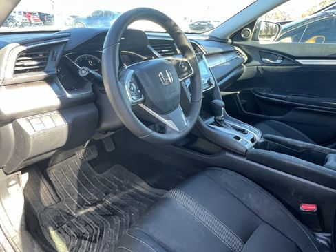 Used 2018 Honda Civic EX image 17