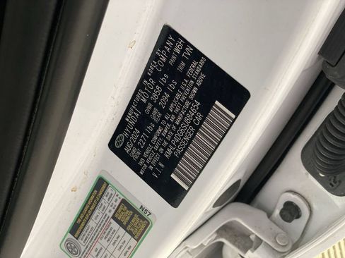 Used 2025 Hyundai Elantra Limited FWD image 20