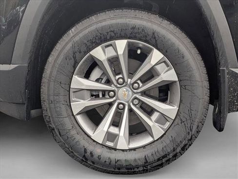 New 2026 Chevrolet Equinox LT FWD image 10
