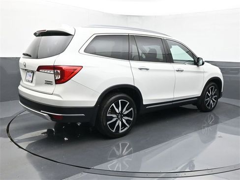 Used 2022 Honda Pilot Touring image 5
