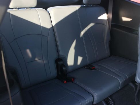 Used 2022 Buick Enclave Premium w/ Experience Buick Package image 41