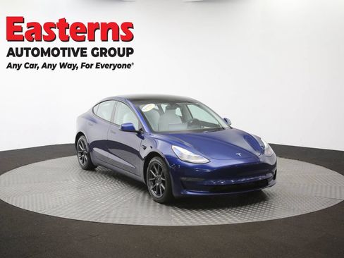 Used 2022 Tesla Model 3 Long Range AWD/4WD image 44