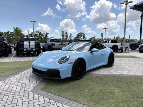 Used 2026 Porsche 911 Targa 4 GTS AWD/4WD image 9