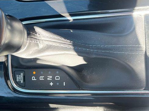 Used 2022 Kia Telluride SX w/ SX Prestige Package image 17