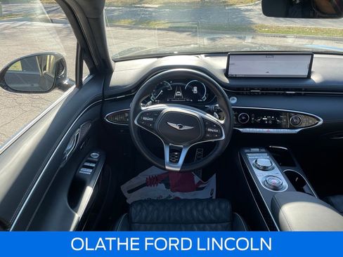 Used 2025 Genesis GV70 3.5T Sport w/ Sport Prestige Package image 26