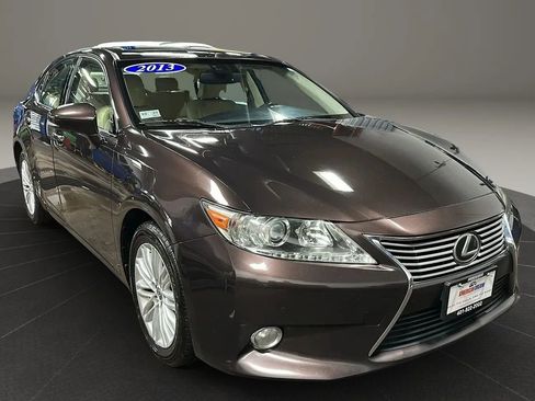 Used 2013 Lexus ES 350 w/ Luxury Pkg image 7