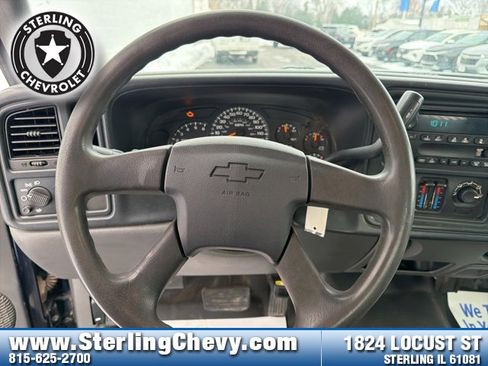 Used 2005 Chevrolet Silverado 3500 W/T image 10