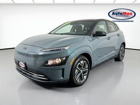 Used 2023 Hyundai Kona SE w/ Cargo Package image 4