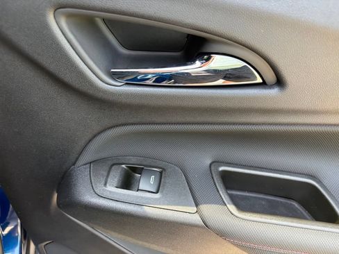 Used 2023 Chevrolet Equinox RS w/ RS Leather Package FWD image 42
