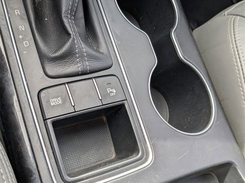 Used 2016 Kia Sorento EX image 25