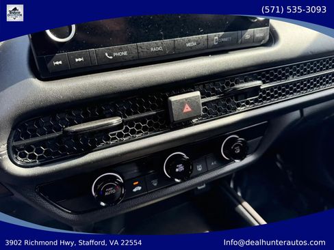 Used 2023 Honda HR-V LX image 23