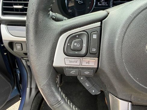 Used 2017 Subaru Forester 2.5i Touring AWD/4WD image 30