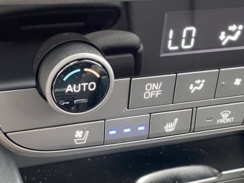 New 2026 Subaru Outback Touring XT AWD/4WD image 19