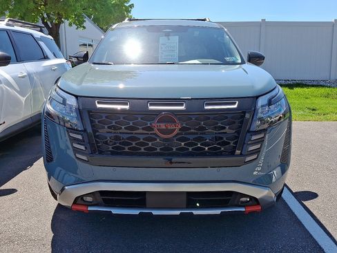 New 2026 Nissan Pathfinder Rock Creek w/ Rock Creek Premium Package AWD/4WD image 2