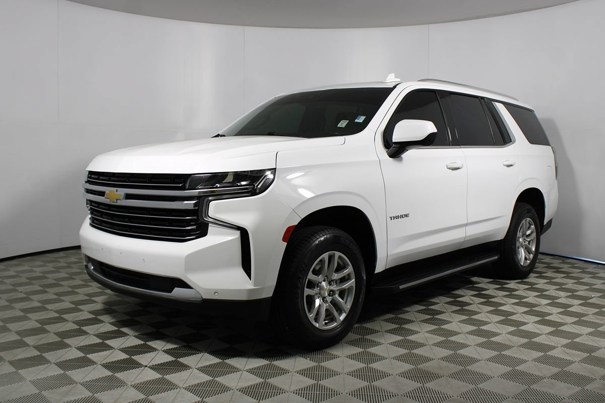 Used 2024 Chevrolet Tahoe LT AWD/4WD image 3