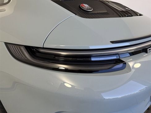 Certified 2024 Porsche 911 GT3 RS image 18