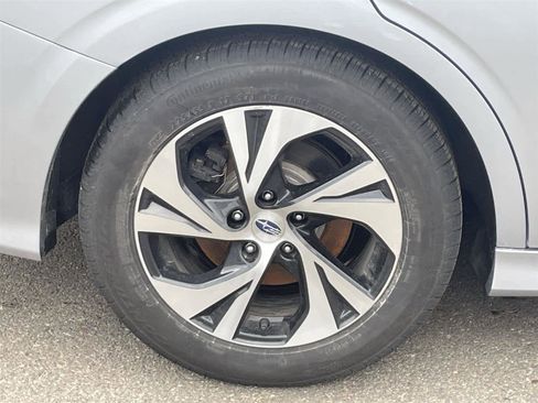 Used 2021 Subaru Legacy Premium image 11