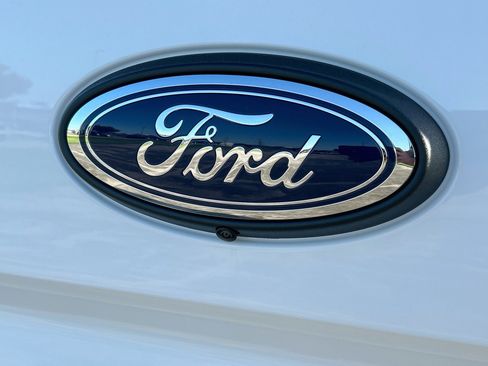 New 2026 Ford Ranger XLT w/ Equipment Group 301A High RWD image 18