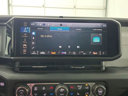 New 2025 Jeep Wrangler Sport S image 24