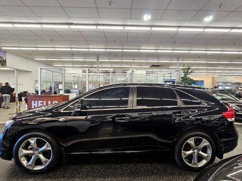 Used 2015 Toyota Venza Limited image 8