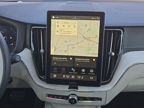 New 2026 Volvo XC60 B5 Ultra w/ Climate Package image 15