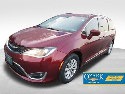 Used 2019 Chrysler Pacifica Touring-L