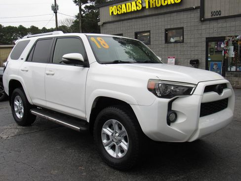 Used 2018 Toyota 4Runner SR5 Premium image 1