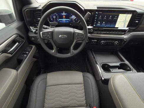 New 2026 Chevrolet Silverado 2500 ZR2 image 12