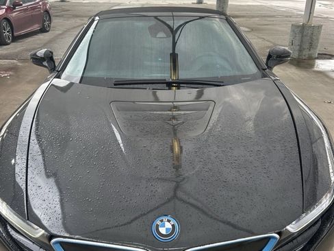 Used 2019 BMW i8 Roadster image 4
