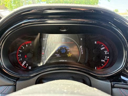 Used 2022 Dodge Durango R/T AWD/4WD image 16