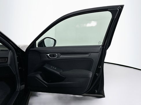 Used 2025 Honda Civic Sport image 30