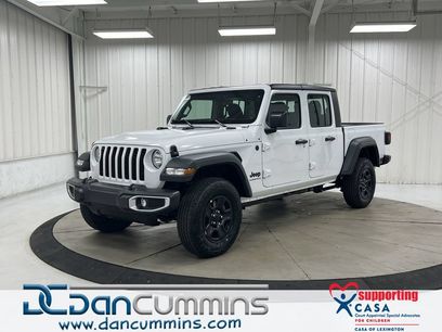 Used 2023 Jeep Gladiator Sport